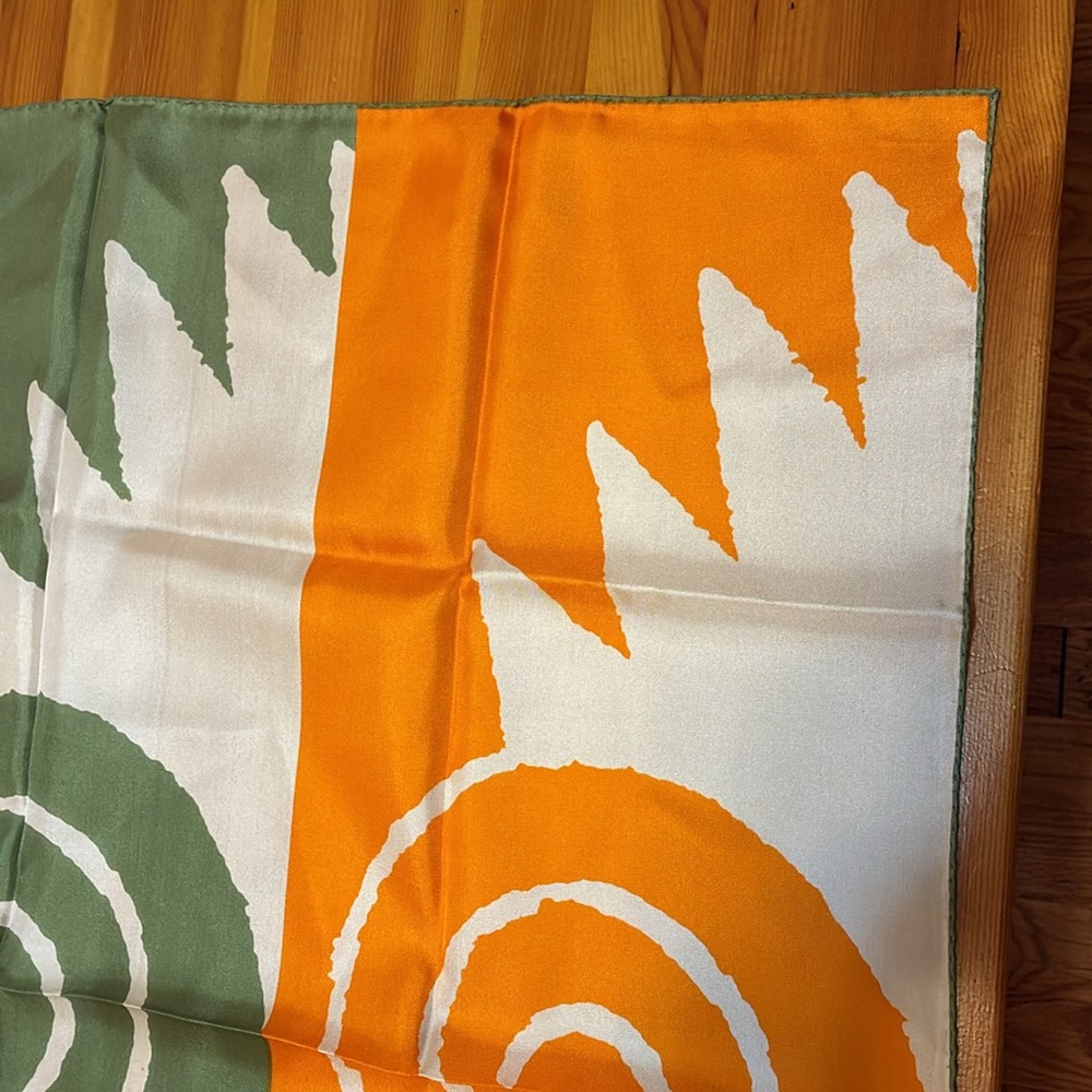 Vintage Vera, Colorful Abstract Art Silk Scarf, made in USA - Picture 6 of 10